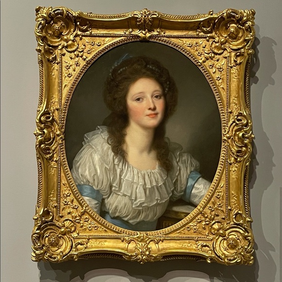 ✨Love for Antique & Vintage ✨ - Picture 1 of 4